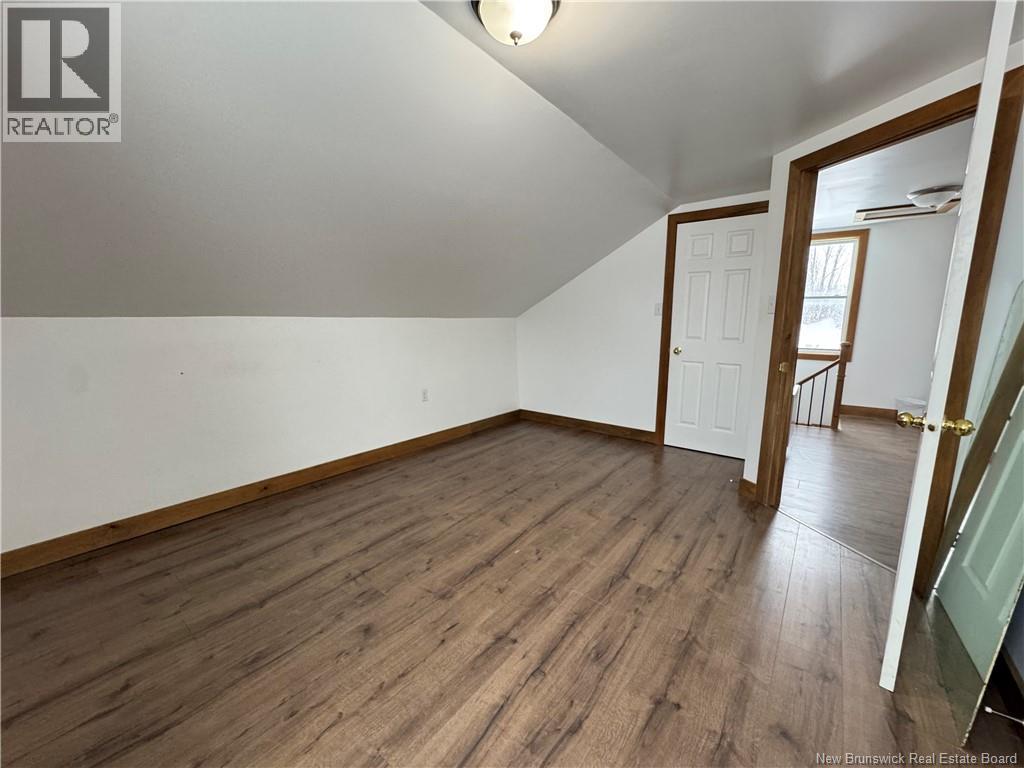30 Évangéline Street, Saint-Quentin, New Brunswick  E8A 1M6 - Photo 15 - NB130979
