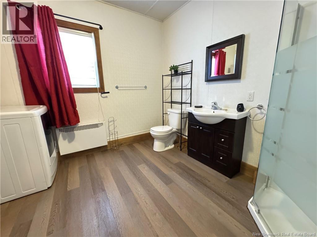 30 Évangéline Street, Saint-Quentin, New Brunswick  E8A 1M6 - Photo 8 - NB130979
