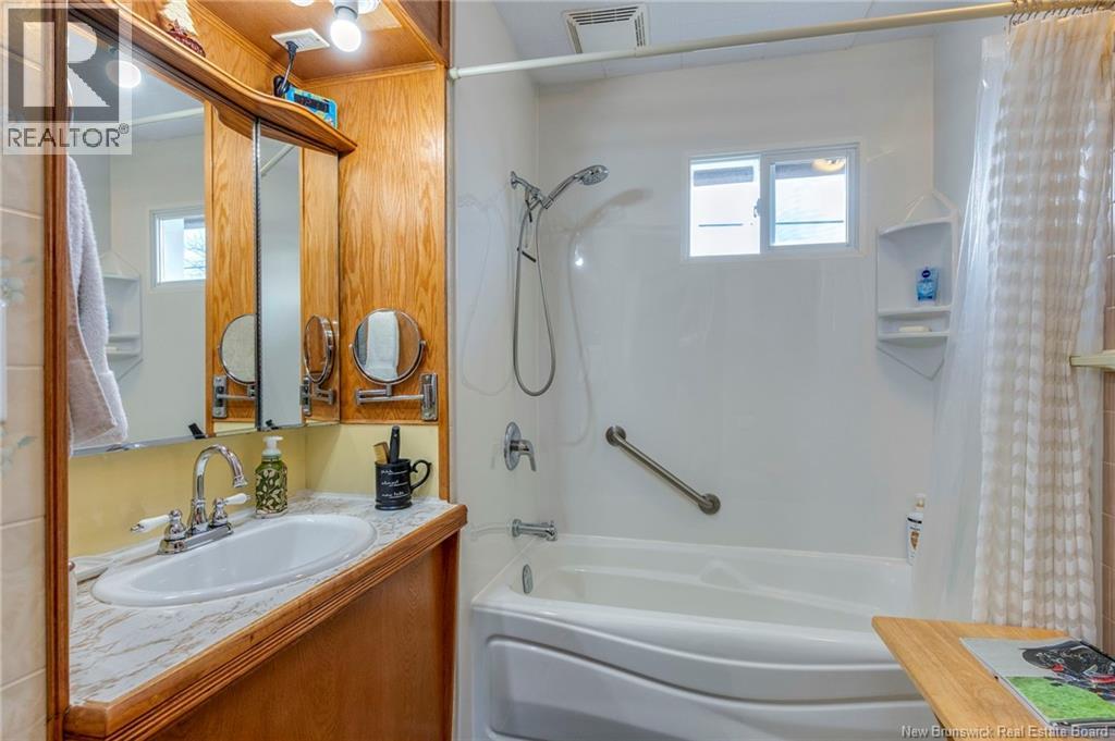 25 Foley Court, Saint John, New Brunswick  E2J 1C1 - Photo 19 - NB130970