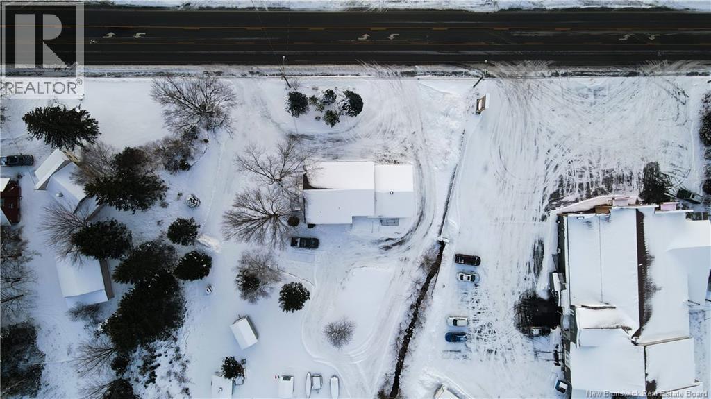 711 Victoria Street, Edmundston, New Brunswick E3V 3S9 - Photo 5 - NB130994