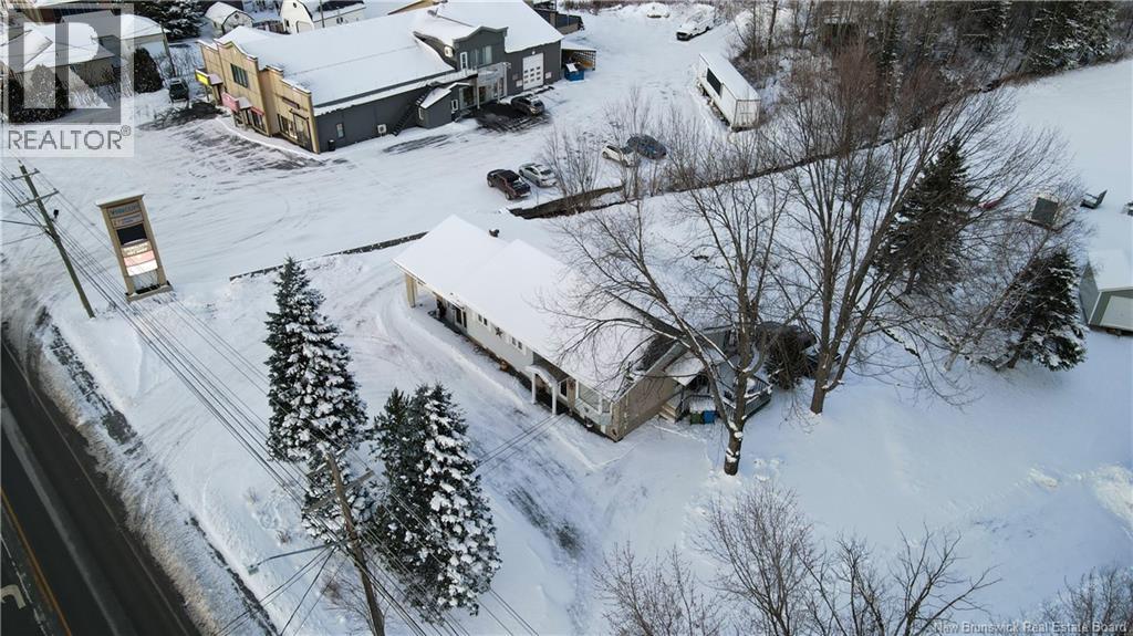 711 Victoria Street, Edmundston, New Brunswick E3V 3S9 - Photo 8 - NB130994