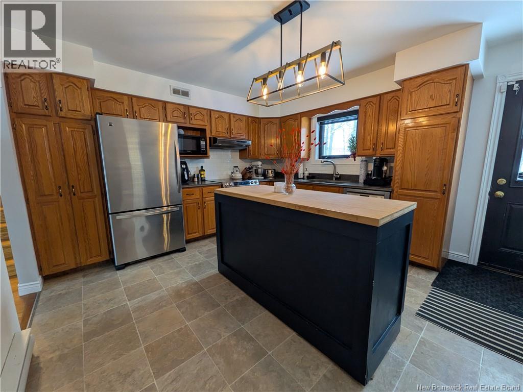 103 Squires Street, Woodstock, New Brunswick  E7M 2S4 - Photo 10 - NB130969