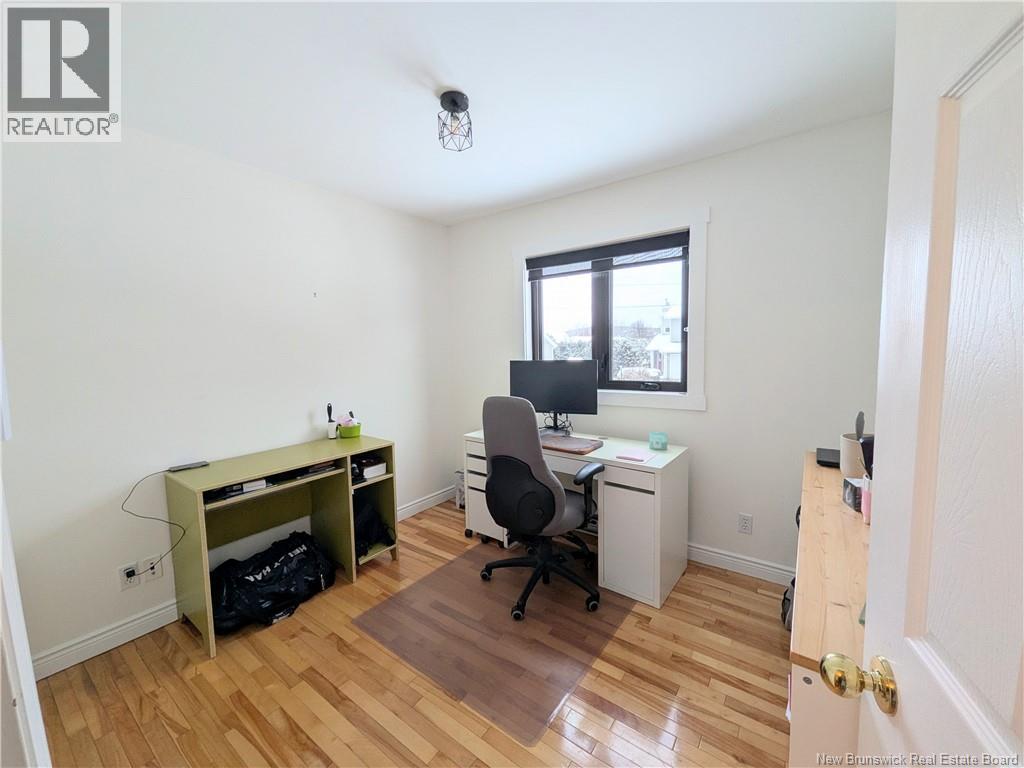 103 Squires Street, Woodstock, New Brunswick  E7M 2S4 - Photo 20 - NB130969