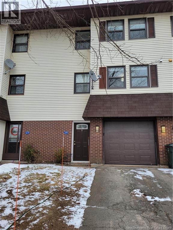 39 Hillsview Crescent, Rothesay, New Brunswick