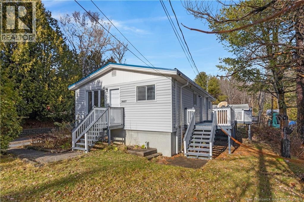 3657 Loch Lomond, Saint John, New Brunswick