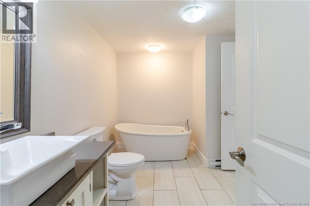 11 Corbett Avenue, Fredericton, New Brunswick E3A 3X3 - Photo 21 - NB130966