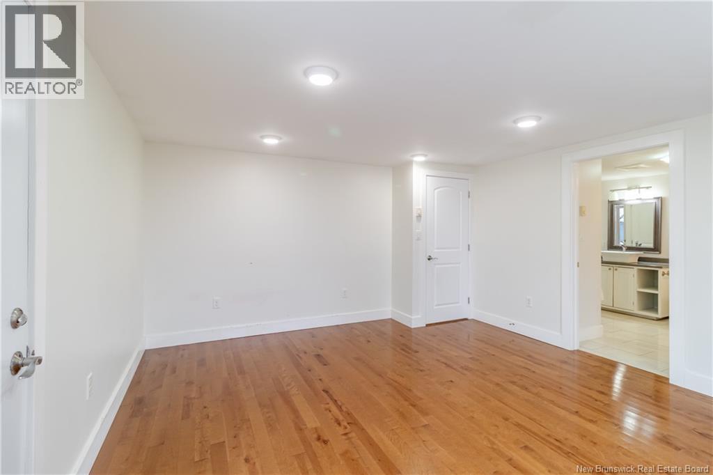 11 Corbett Avenue, Fredericton, New Brunswick E3A 3X3 - Photo 26 - NB130966