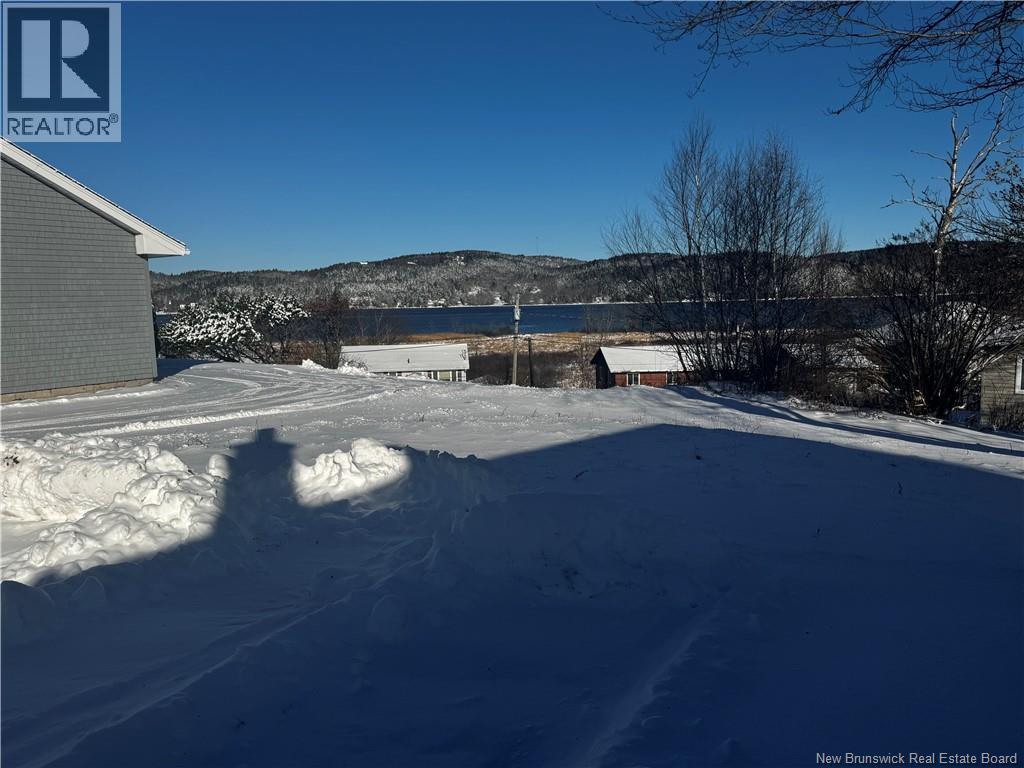 17 Brandy Crescent, Grand Bay-Westfield, New Brunswick E5K 2W9 - Photo 1 - NB131061