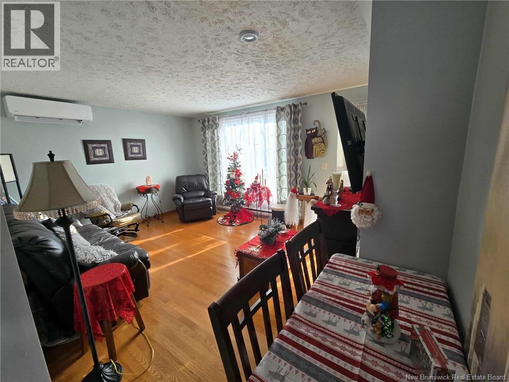 210 Francine, Beresford, New Brunswick  E8K 1N8 - Photo 14 - NB131137