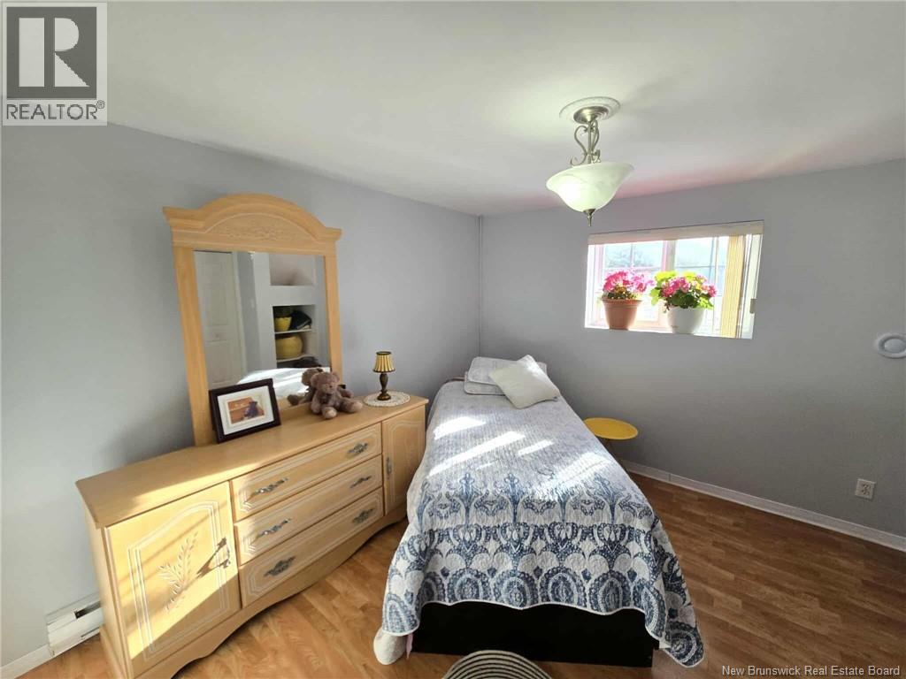 210 Francine, Beresford, New Brunswick  E8K 1N8 - Photo 20 - NB131137
