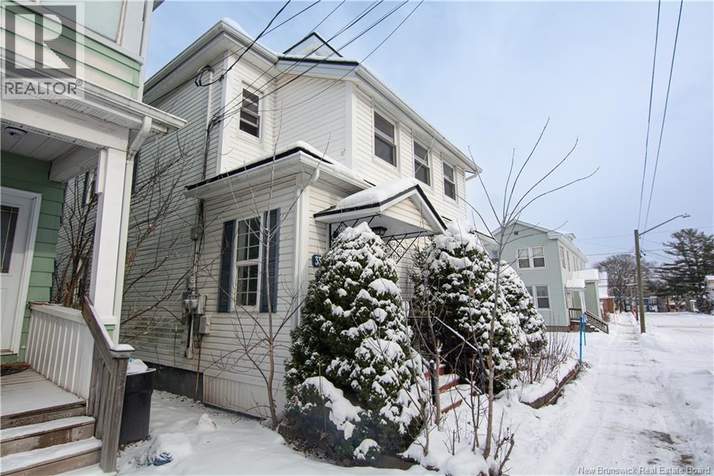 33-35 York, Moncton, New Brunswick  E1C 2Y3 - Photo 3 - NB131157