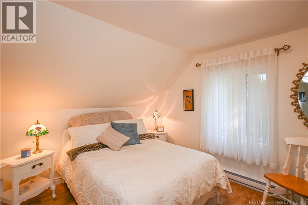 245 Saint-Pierre E Boulevard, Caraquet, New Brunswick  E1W 1B1 - Photo 38 - NB131309