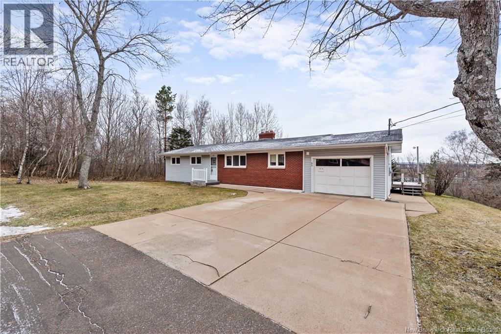 62 Devere Road, Riverview, New Brunswick E1B 2M3 - Photo 1 - NB131476