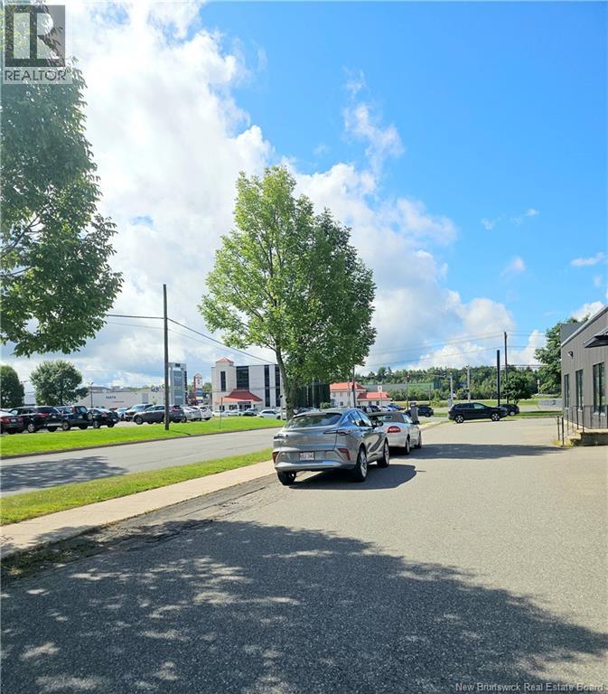 837 Prospect Street, Fredericton, New Brunswick E3B 5Y4 - Photo 3 - NB131507