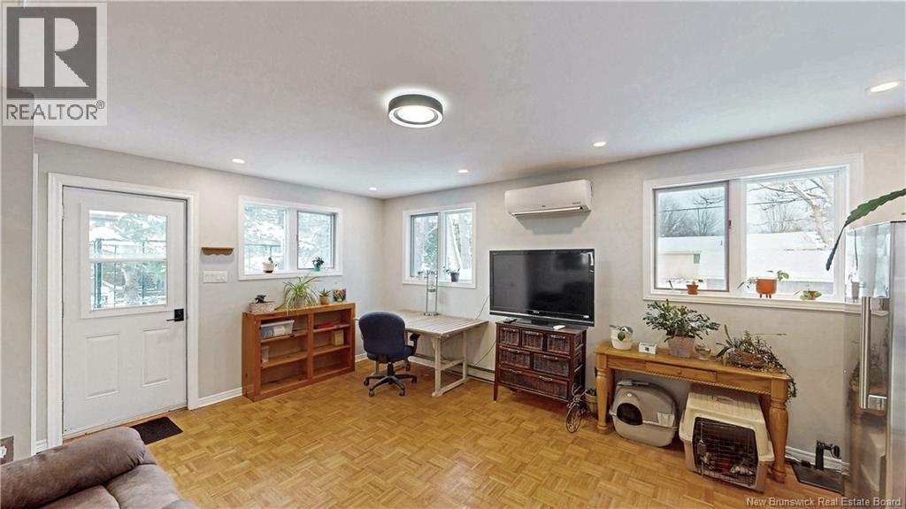 8 Randall Drive, Hampton, New Brunswick  E5N 8A9 - Photo 10 - NB131628