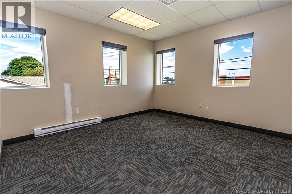 1149 Smythe Street, Fredericton, New Brunswick  E3B 3H4 - Photo 6 - NB131710