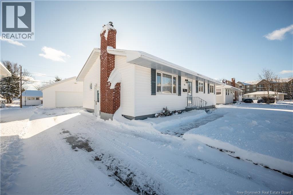 94 Parkdale Drive, Moncton, New Brunswick  E1C 4K9 - Photo 4 - NB131722