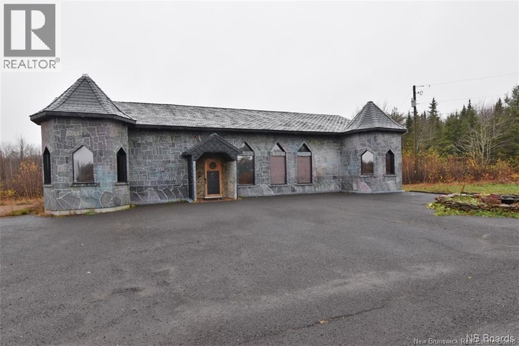 58 Jubilee Road, Minto, New Brunswick  E4B 0B1 - Photo 2 - NB131777