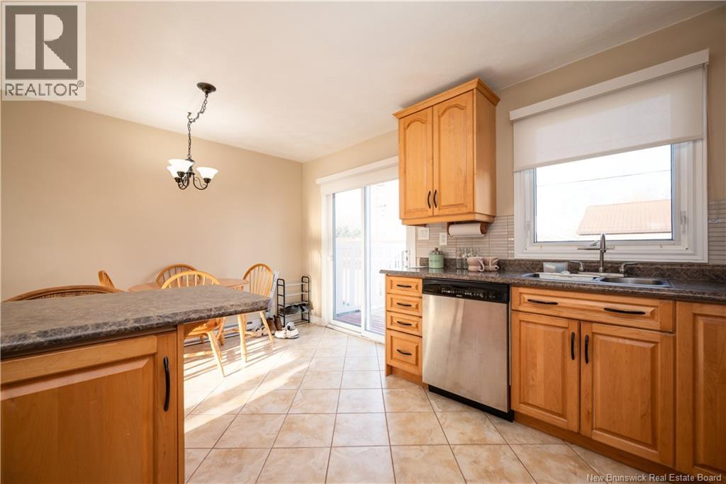 135 Virginia Avenue, Dieppe, New Brunswick  E1A 5N3 - Photo 15 - NB131638