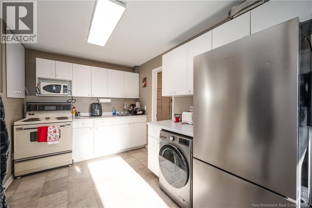 135 Virginia Avenue, Dieppe, New Brunswick  E1A 5N3 - Photo 35 - NB131638