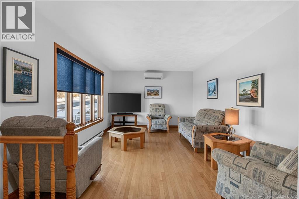 812 Centrale, Dieppe, New Brunswick  E1A 6V5 - Photo 11 - NB131976