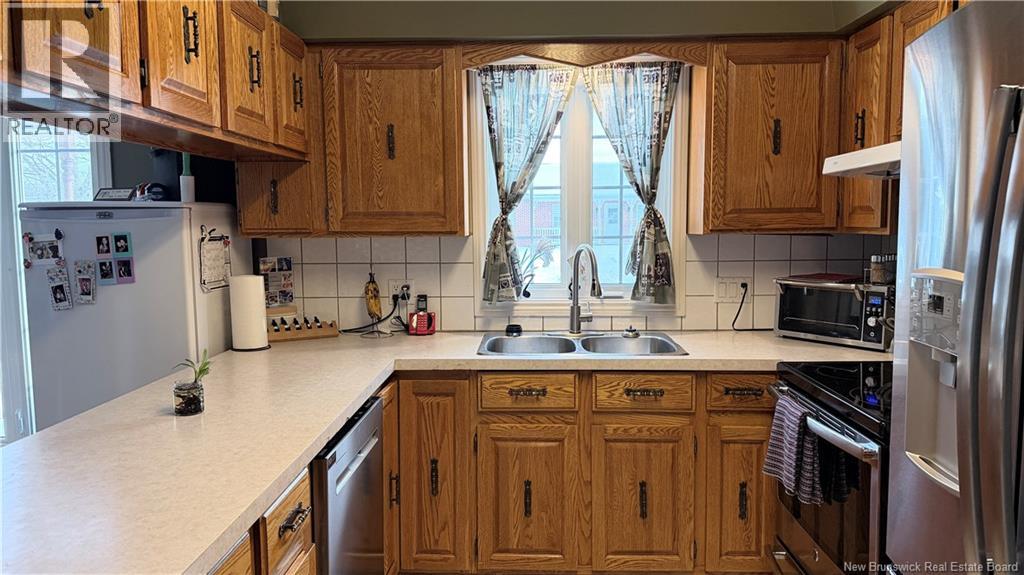 196 Caswell Street, Grand Falls, New Brunswick  E3Z 1A8 - Photo 6 - NB132761