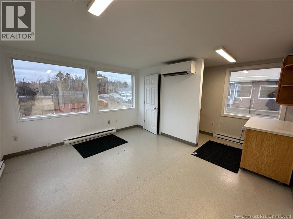 193 Restigouche Road, Oromocto, New Brunswick  E2V 2H1 - Photo 4 - NB132888