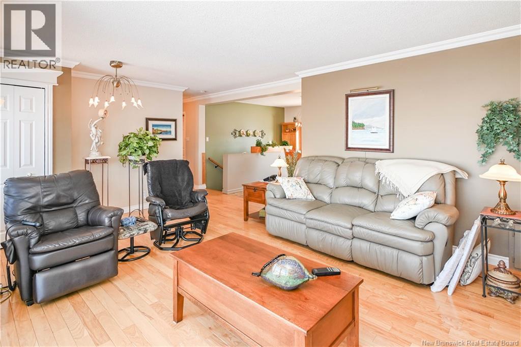 262 Savard Street, Caraquet, New Brunswick  E1W 1A4 - Photo 27 - NB133496