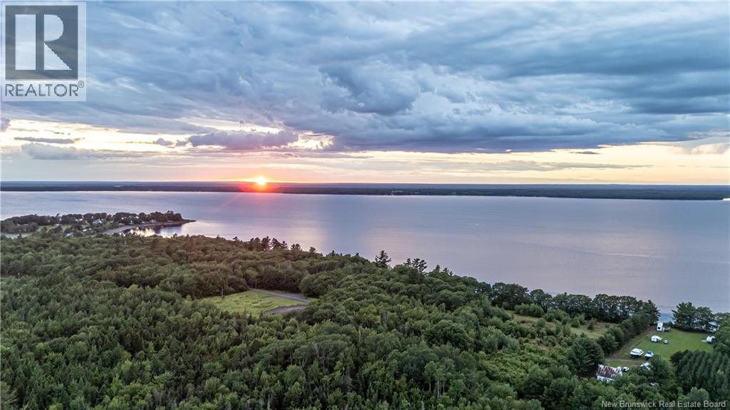 5 The Bluff, Whites Cove, New Brunswick  E4C 3L8 - Photo 2 - NB133557
