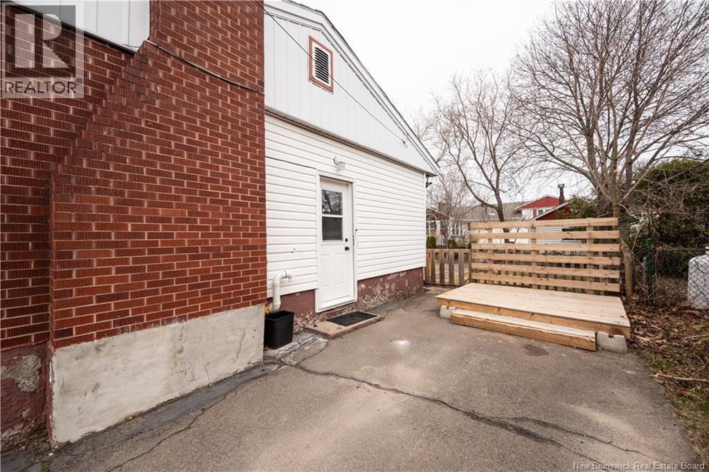 89 Mount Royal Boulevard, Moncton, New Brunswick  E1E 2V3 - Photo 40 - NB133540
