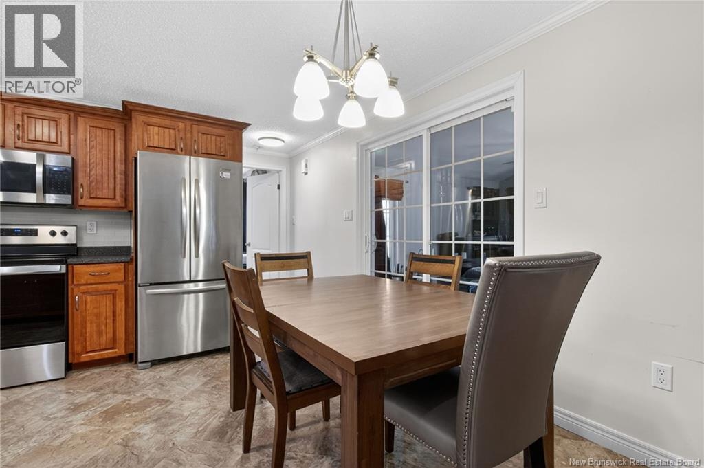 250 Nepisiguit Drive, Dieppe, New Brunswick  E1A 0P6 - Photo 10 - NB133573