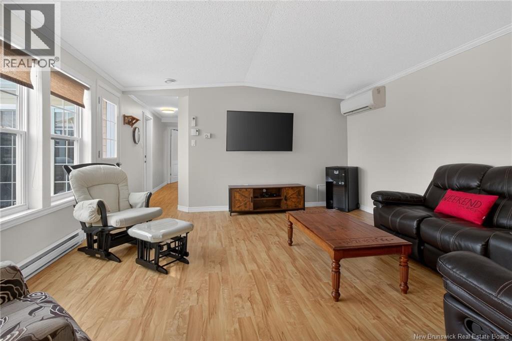 250 Nepisiguit Drive, Dieppe, New Brunswick  E1A 0P6 - Photo 18 - NB133573