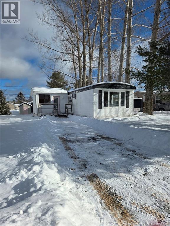 4 Leslee Drive, Lincoln, New Brunswick  E3B 6W4 - Photo 2 - NB133563