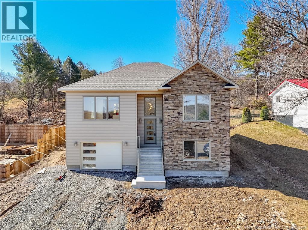 22 Mayflower Street, Fredericton, New Brunswick