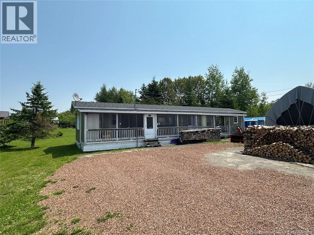 7 Principale Street, Sainte-Anne-De-Madawaska, New Brunswick  E7E 1B5 - Photo 7 - NB134042