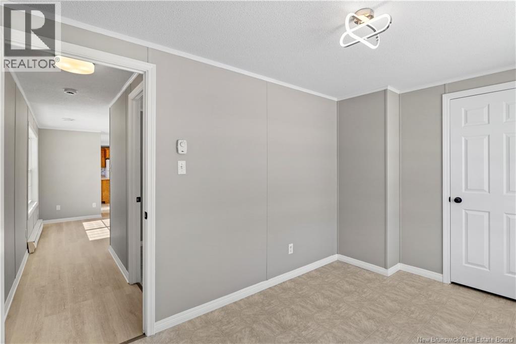 95 Northwood Street, Fredericton, New Brunswick E3B 6B4 - Photo 20 - NB134463