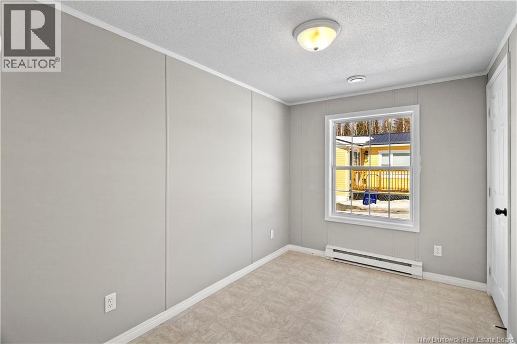 95 Northwood Street, Fredericton, New Brunswick E3B 6B4 - Photo 21 - NB134463