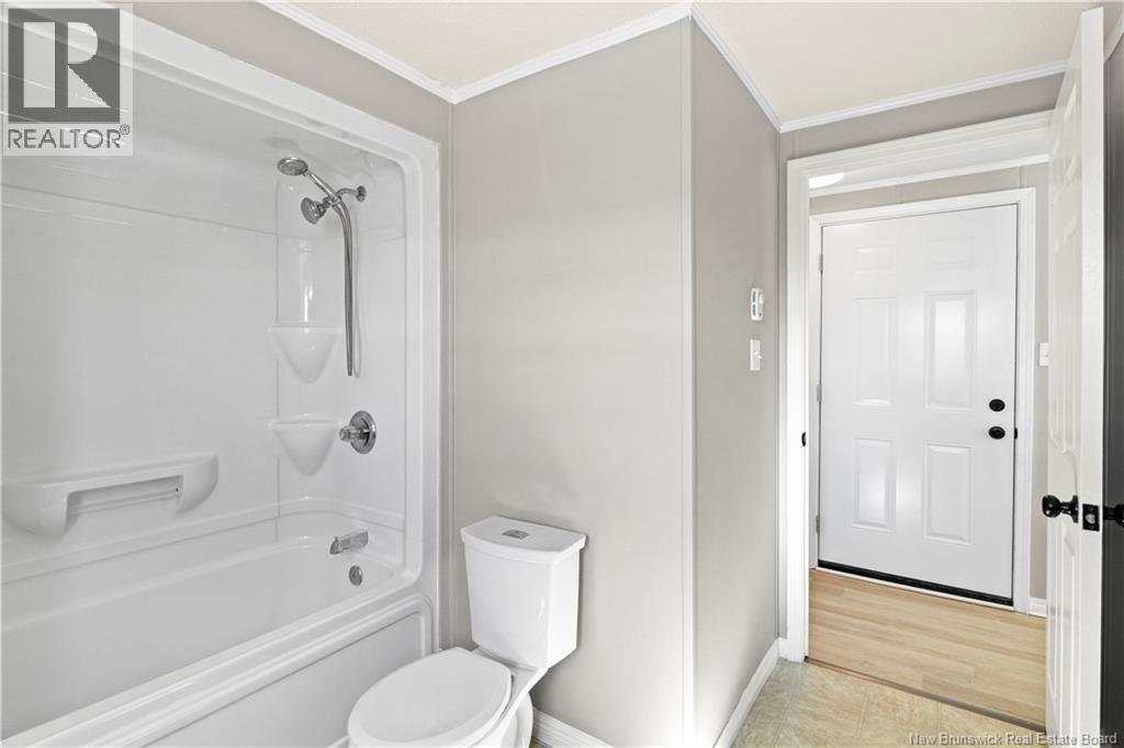 95 Northwood Street, Fredericton, New Brunswick E3B 6B4 - Photo 34 - NB134463