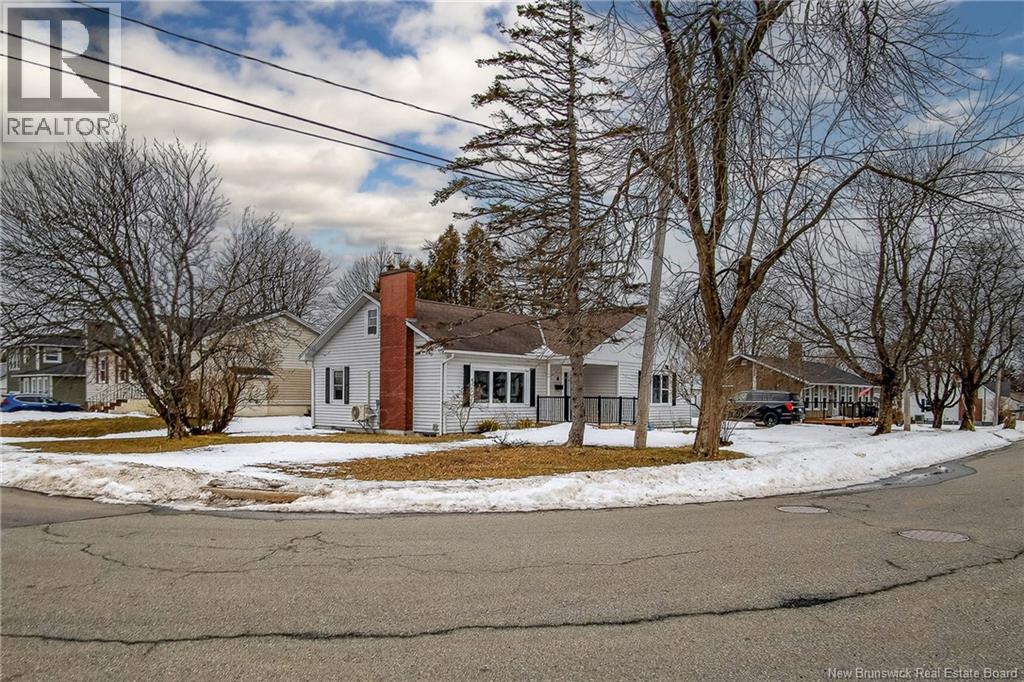 15 Fenton Drive, Saint John, New Brunswick E2M 4E6 - Photo 6 - NB134938