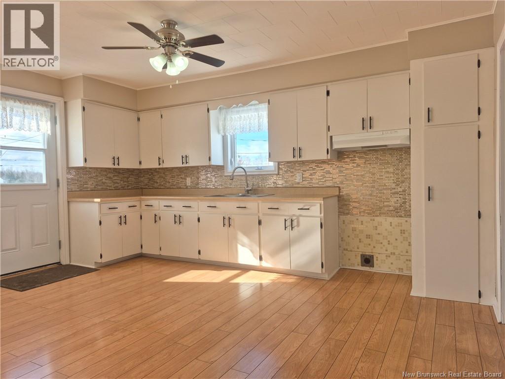 368 Rue Du Moulin, Nigadoo, New Brunswick  E8K 3W1 - Photo 11 - NB135029