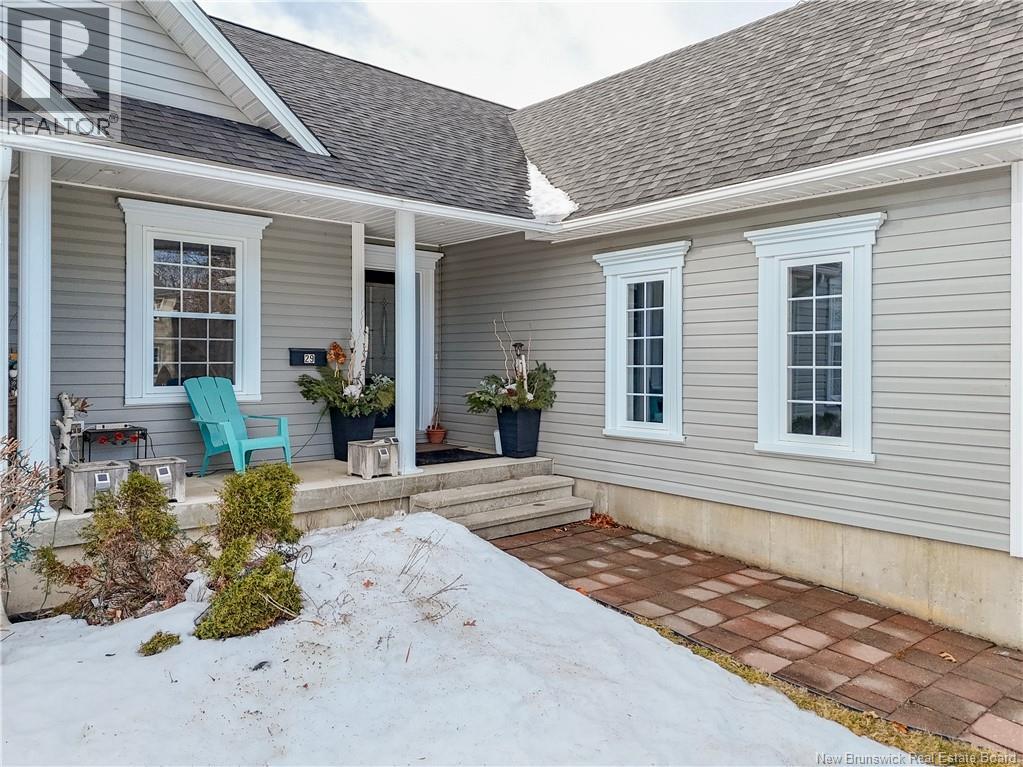 29 Poets Lane, Fredericton, New Brunswick  E3B 9P8 - Photo 2 - NB135142
