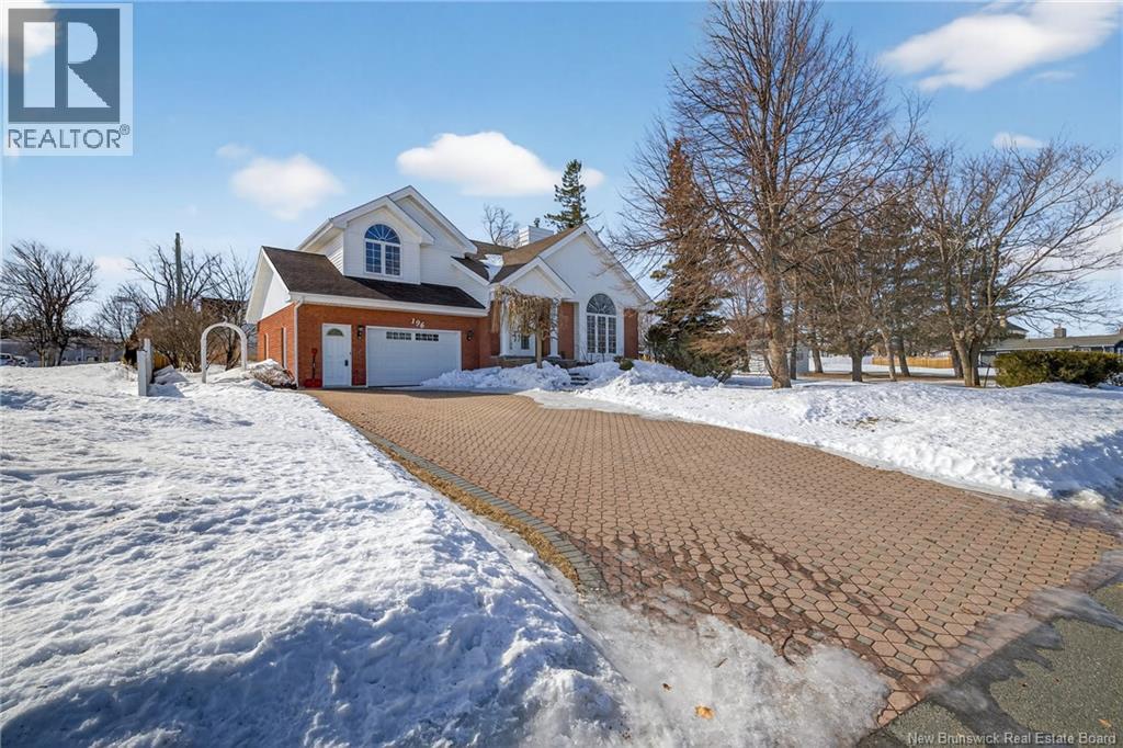 196 Rue Blanchard, Caraquet, New Brunswick  E1W 1A5 - Photo 2 - NB134343