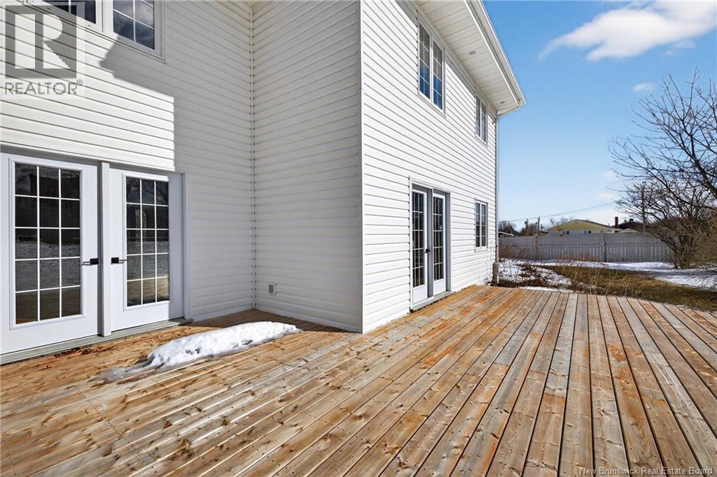 196 Rue Blanchard, Caraquet, New Brunswick  E1W 1A5 - Photo 3 - NB134343