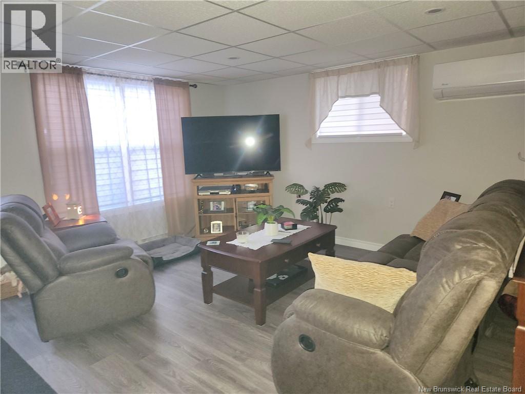 57 Mcclauskey Terrace Street, Grand-Sault/grand Falls, New Brunswick E3Y 1E1 - Photo 32 - NB135238