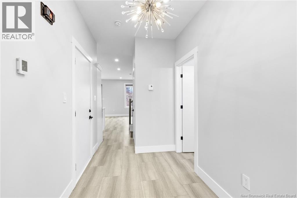 20 Stapleton Street, Fredericton, New Brunswick  E3C 0J4 - Photo 3 - NB135508