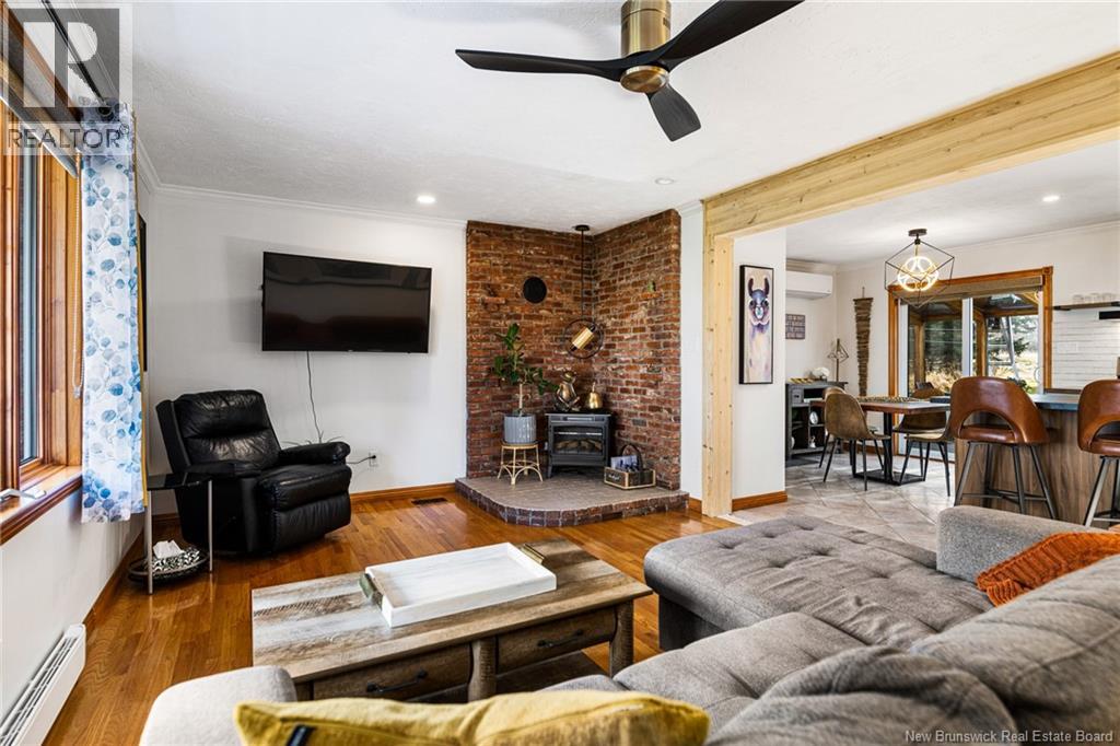 341 Cornwall, Shediac, New Brunswick E4P 1N9 - Photo 3 - NB135534