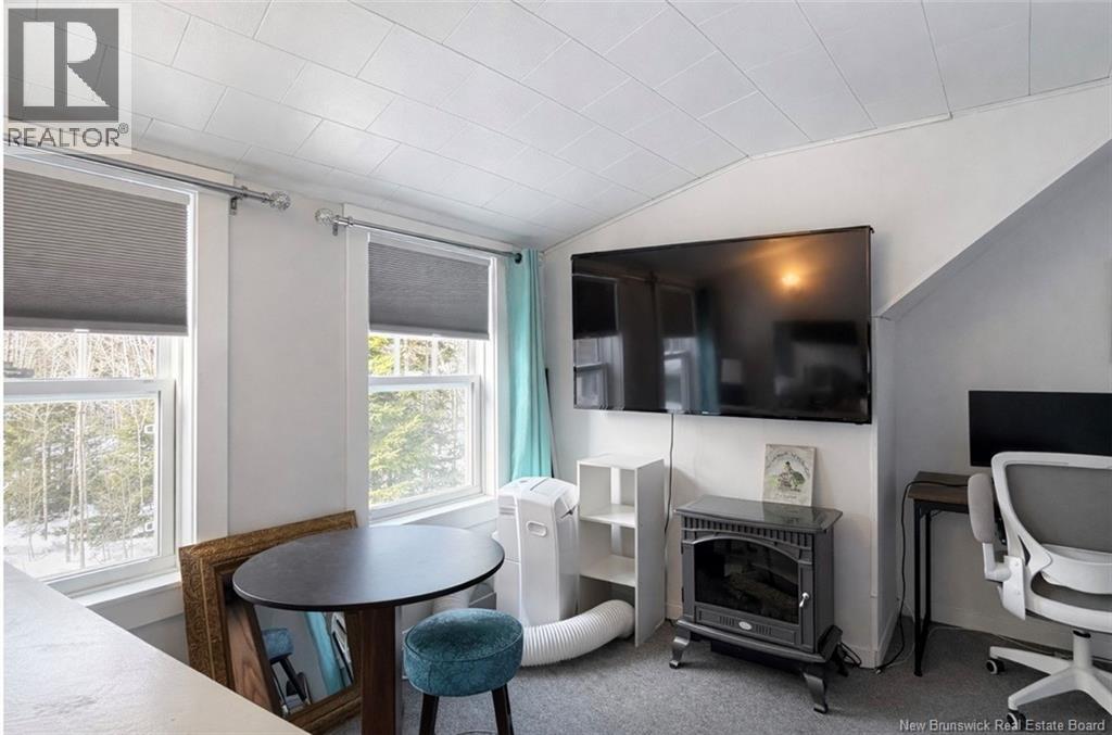 1853 Schryer, Bathurst, New Brunswick  E2A 4Y4 - Photo 22 - NB135577