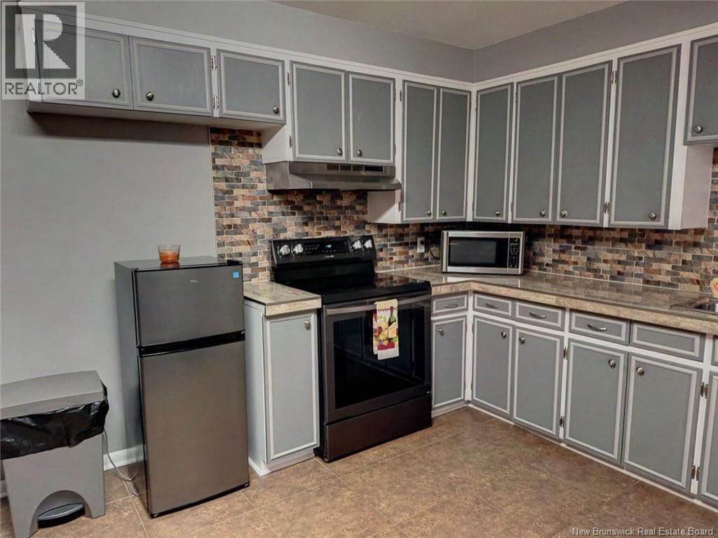 59 Queen Street, Edmundston, New Brunswick  E3V 1A4 - Photo 35 - NB135710