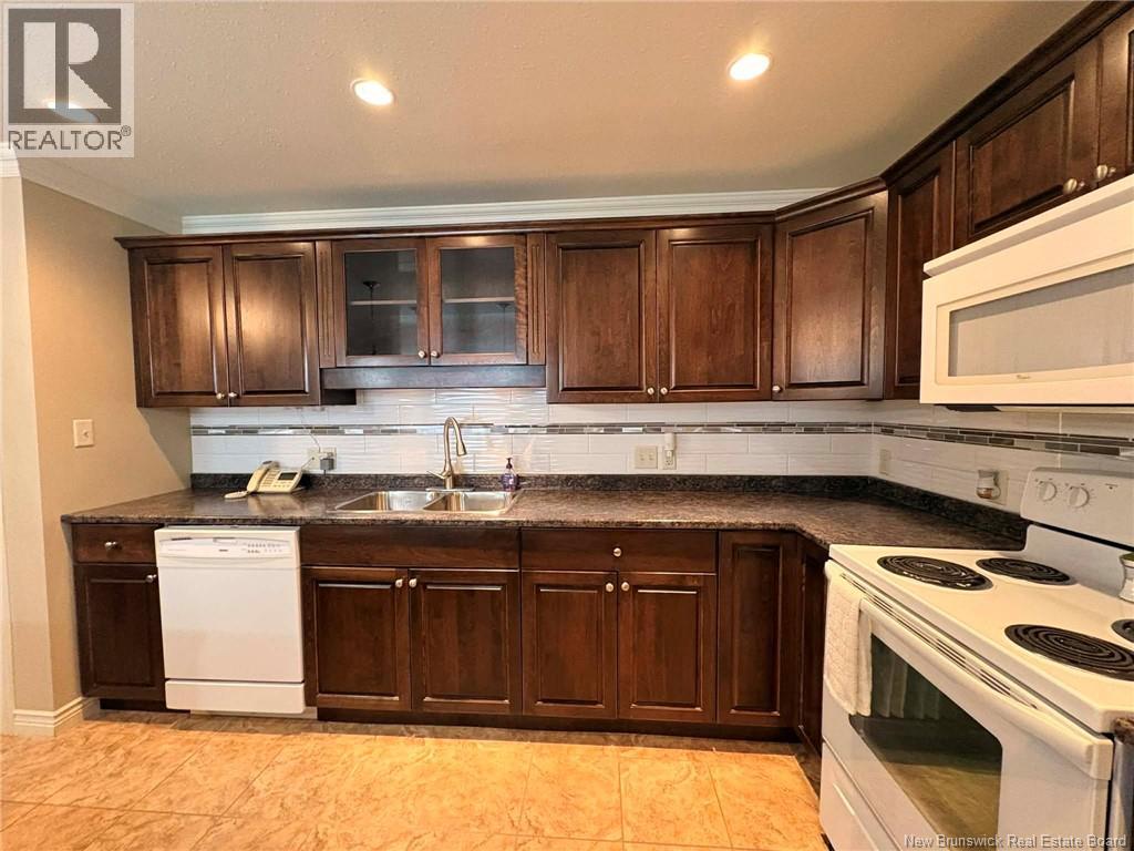 165 Valcour Drive Unit# 105, Fredericton, New Brunswick E3C 0H5 - Photo 8 - NB135909