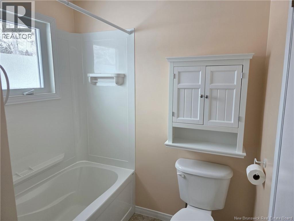 392 Rue Des Sapins, Nigadoo, New Brunswick  E8K 3M4 - Photo 17 - NB136289